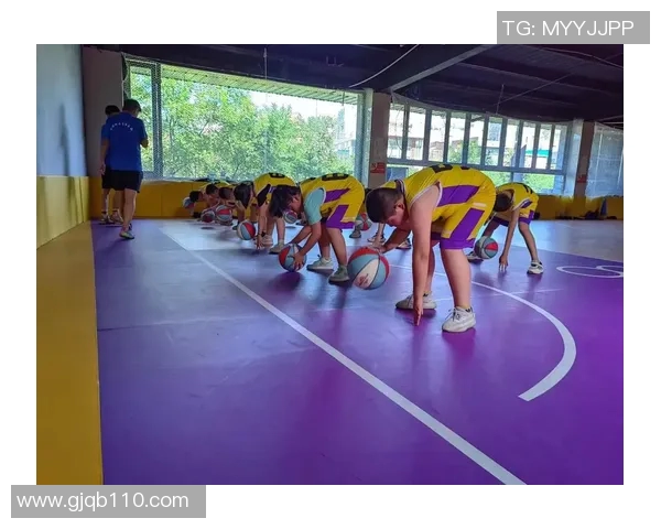 黄芳独家分享篮球心得与技巧助你提升球技的秘诀与经验